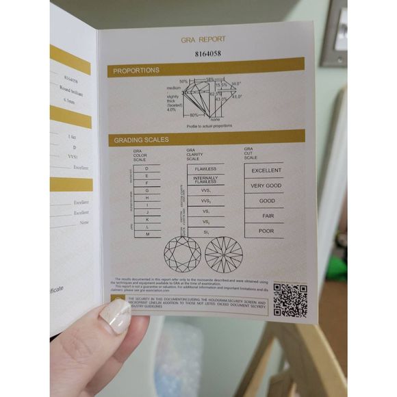 3cwt Certified vvs1 D .36" Round Brilliant moissonite diamond studs - Picture 5 of 12